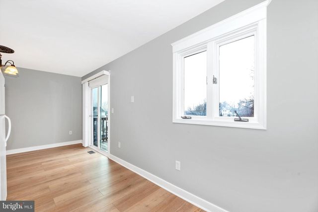 605 KNIGHTSBRIDGE DR, Hagerstown, MD 21740