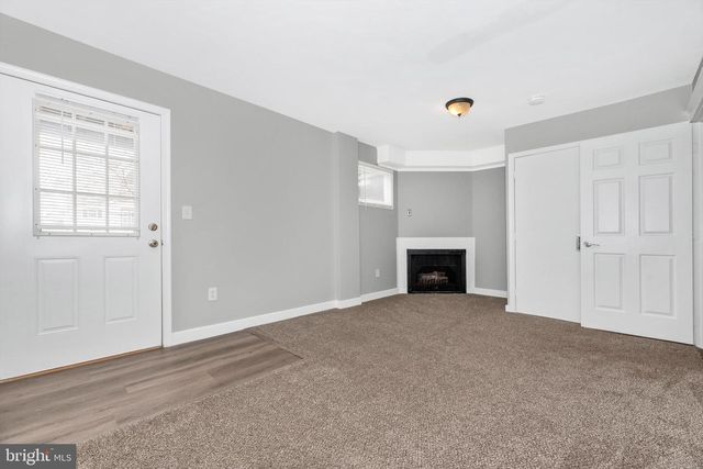 605 KNIGHTSBRIDGE DR, Hagerstown, MD 21740