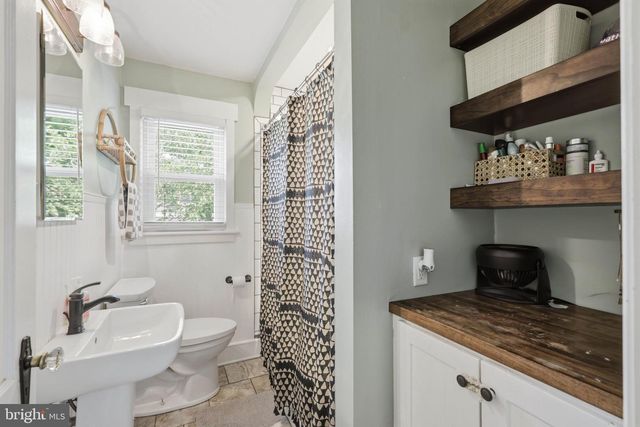 51 S MAIN ST, East Prospect, PA 17317