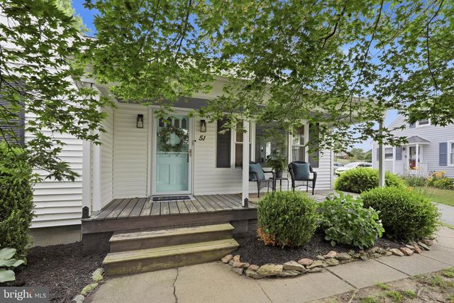 51 S MAIN ST, East Prospect, PA 17317