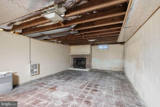 51 S MAIN ST, East Prospect, PA 17317