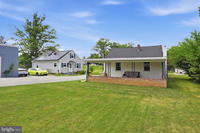 51 S MAIN ST, East Prospect, PA 17317