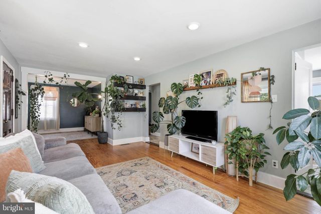 51 S MAIN ST, East Prospect, PA 17317