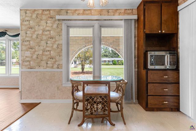 104 Lake Placid Drive, Bonaire, GA 31005