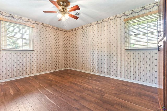 104 Lake Placid Drive, Bonaire, GA 31005