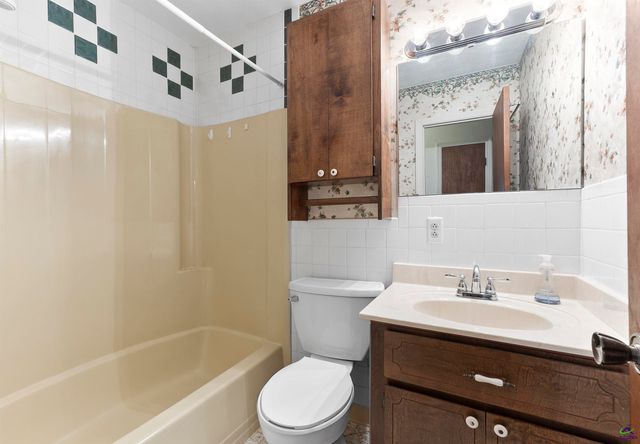 104 Lake Placid Drive, Bonaire, GA 31005