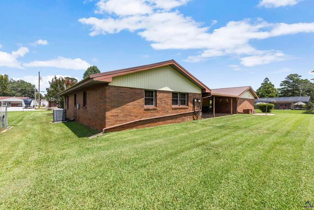 104 Lake Placid Drive, Bonaire, GA 31005