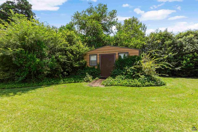 104 Lake Placid Drive, Bonaire, GA 31005