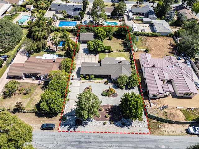 918 W Milton, Glendora, CA 91741