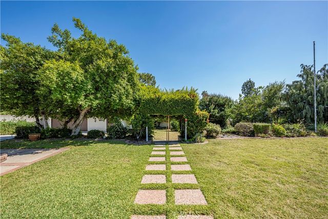 918 W Milton, Glendora, CA 91741