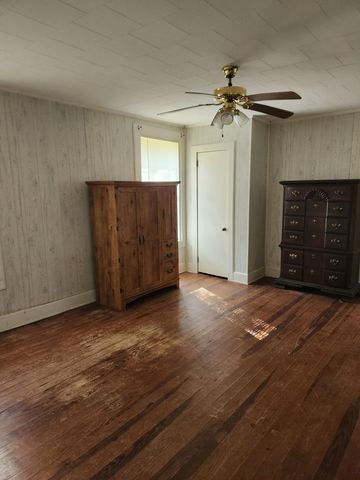 392 Morrison Avenue, Estill, SC 29918