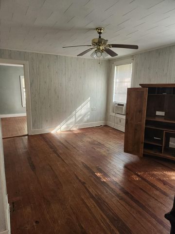 392 Morrison Avenue, Estill, SC 29918