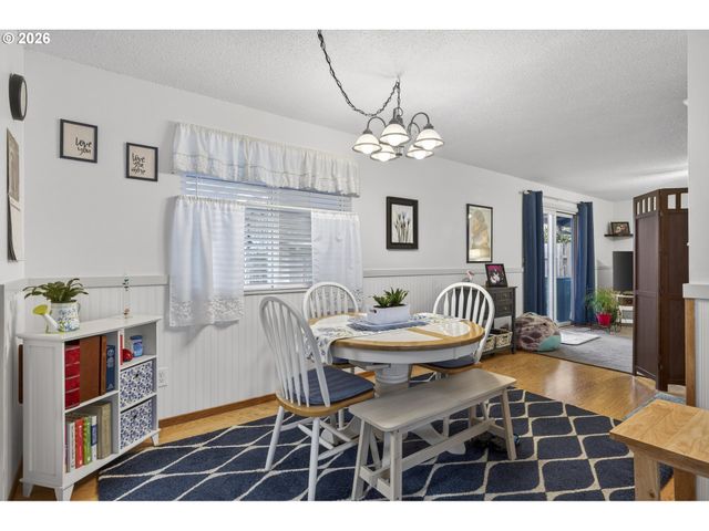 641 Se 154TH Ave, Portland, OR 97233