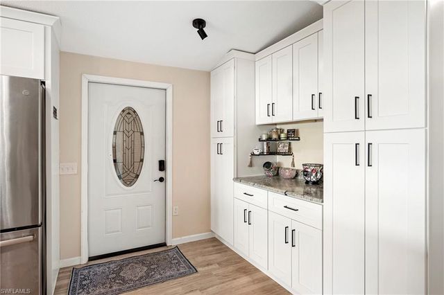 5546 Adam DR, North Fort Myers, FL 33917