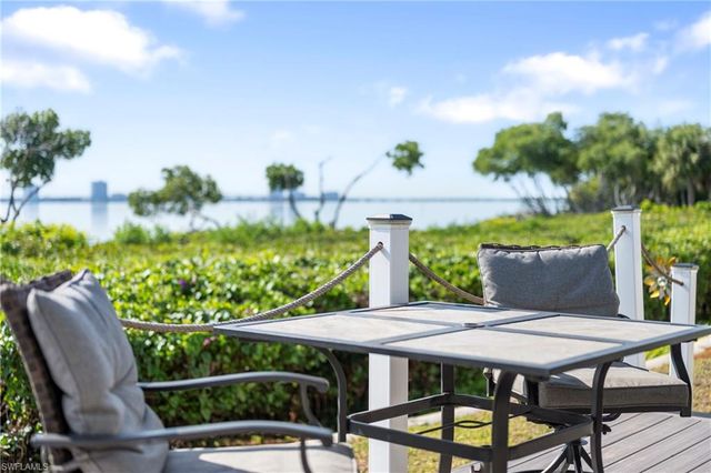 5546 Adam DR, North Fort Myers, FL 33917