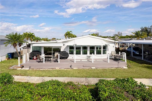 5546 Adam DR, North Fort Myers, FL 33917