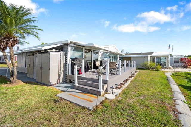 5546 Adam DR, North Fort Myers, FL 33917