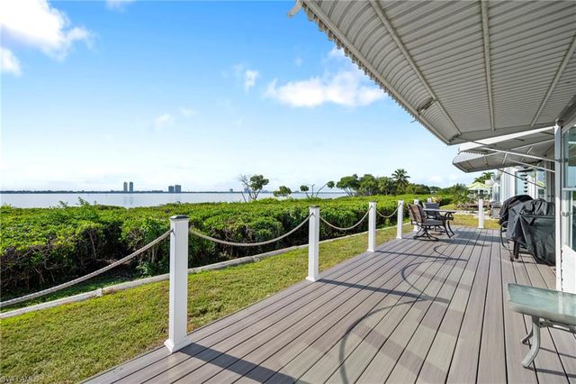 5546 Adam DR, North Fort Myers, FL 33917