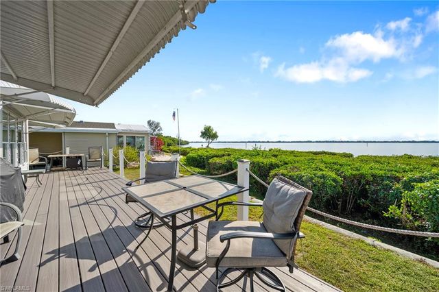 5546 Adam DR, North Fort Myers, FL 33917