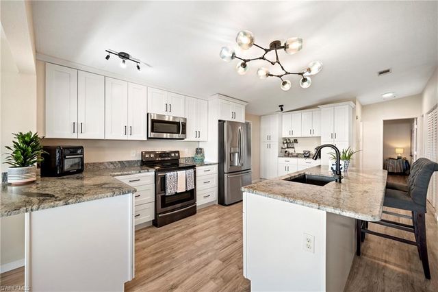 5546 Adam DR, North Fort Myers, FL 33917