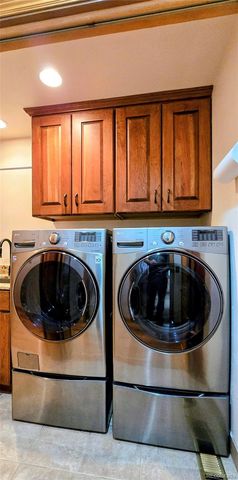 8057 Bannock Drive, Larkspur, CO 80118