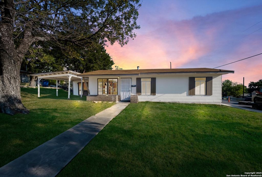 351 Pool, San Antonio, TX 78223