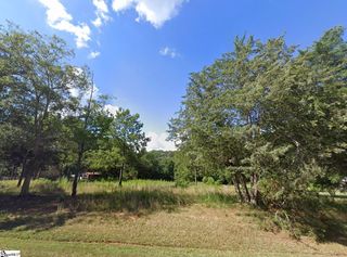 3006 Harris Bridge Road, Woodruff, SC 29388