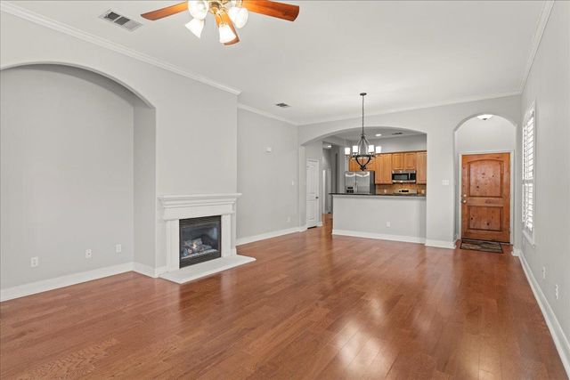 2210 Onion Creek PKWY 1404, Austin, TX 78747