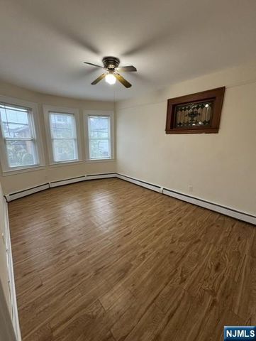 433 Lanza Avenue 3, Garfield, NJ 07026