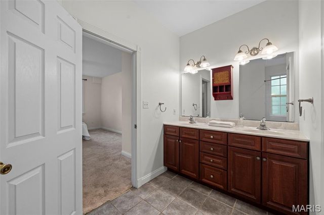 5972 Cates Avenue, St Louis, MO 63112