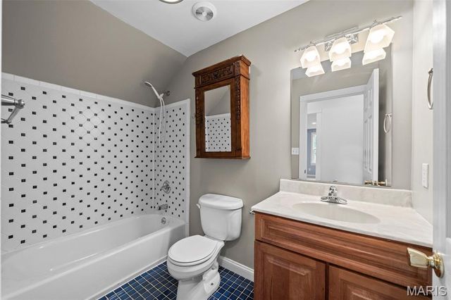 5972 Cates Avenue, St Louis, MO 63112