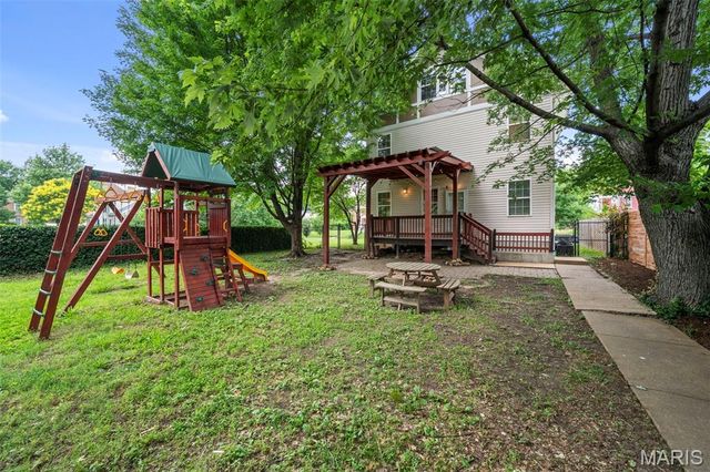 5972 Cates Avenue, St Louis, MO 63112