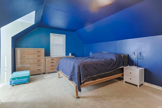 1719 W Hamilton Street, South Bend, IN 46628