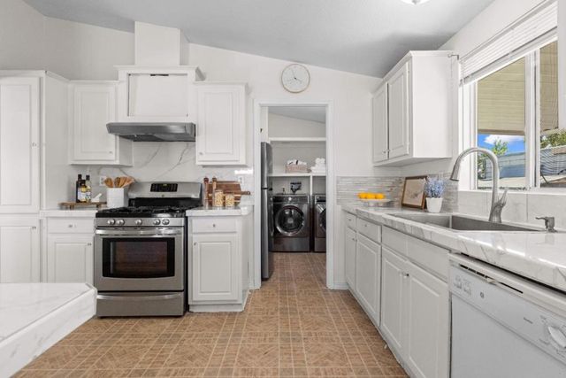 2151 Oakland Road, San Jose, CA 95131
