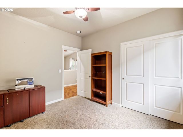 17 Nw 25TH St, Battle Ground, WA 98604