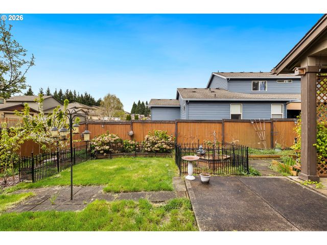 17 Nw 25TH St, Battle Ground, WA 98604