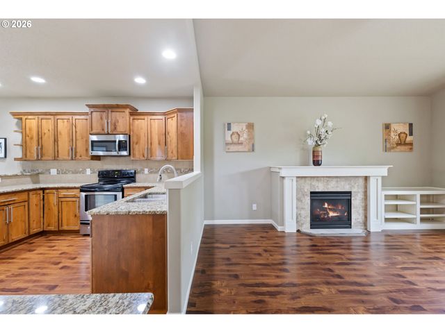 17 Nw 25TH St, Battle Ground, WA 98604