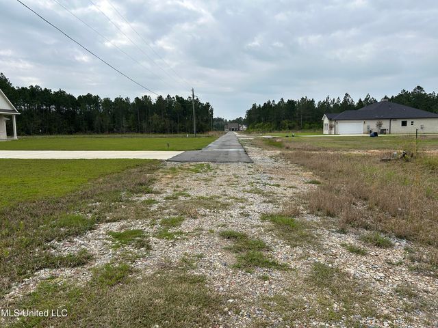 Parker Road, Biloxi, MS 39532