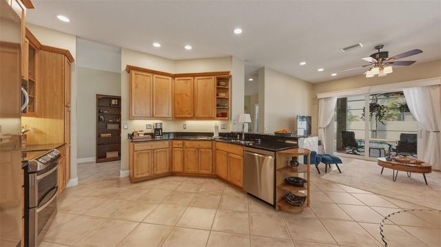 5030 W 44TH STREET, Bradenton, FL 34210
