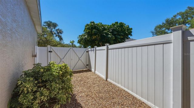 5030 W 44TH STREET, Bradenton, FL 34210