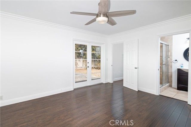 8546 Woodley Ave, North Hills (los Angeles), CA 91343