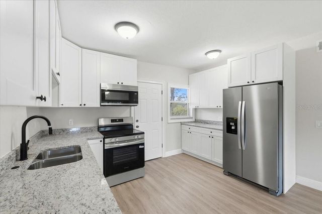 3029 ATLANTA AVENUE, Lakeland, FL 33803