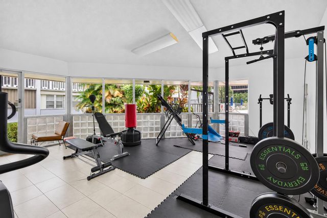 620 NE 12th Avenue 202, Hallandale Beach, FL 33009