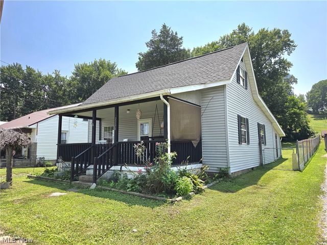 2208 11th Avenue, Parkersburg, WV 26101