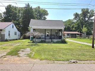 2208 11th Avenue, Parkersburg, WV 26101