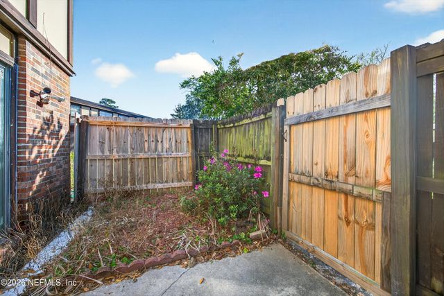 4822 WINDRUSH LN Lane A-4-A, Jacksonville, FL 32217