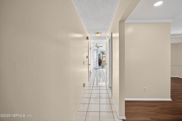 4822 WINDRUSH LN Lane A-4-A, Jacksonville, FL 32217