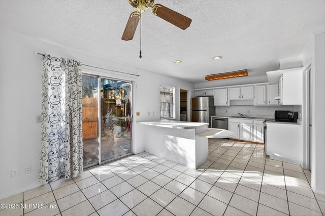 4822 WINDRUSH LN Lane A-4-A, Jacksonville, FL 32217