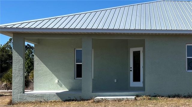 1610 Robert AVE, Lehigh Acres, FL 33972