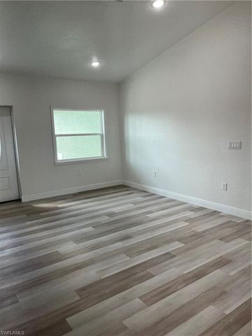 1610 Robert AVE, Lehigh Acres, FL 33972